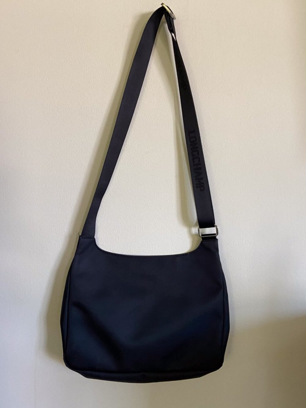 Longchamp Planetes Crossbody Bag in Black - Picture 3 of 8
